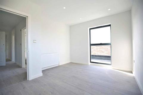 3 bedroom flat for sale, CUMBERLAND ROAD, Plaistow, London, E13