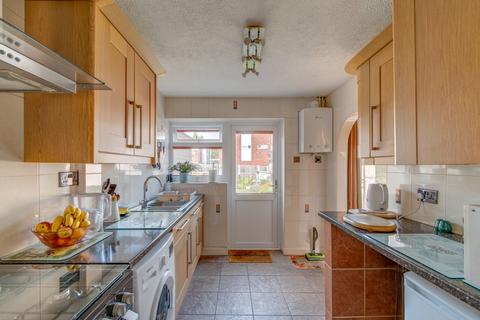 3 bedroom semi-detached house for sale, Pembridge Close, Winyates West, Redditch, Worcestershire, B98