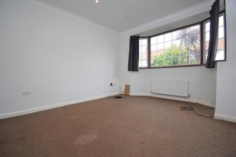 3 bedroom terraced house to rent, Bearstead Rise Brockley SE4