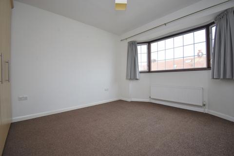 3 bedroom terraced house to rent, Bearstead Rise Brockley SE4