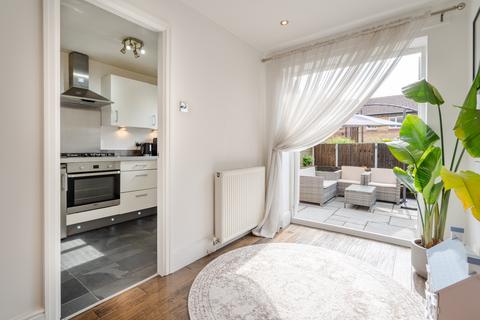 30 Carnoustie, Bolton, BL3 4TF