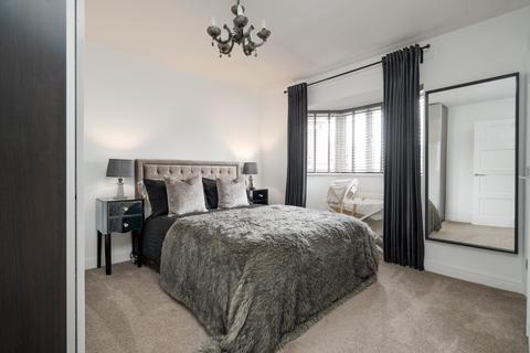 30 Carnoustie, Bolton, BL3 4TF