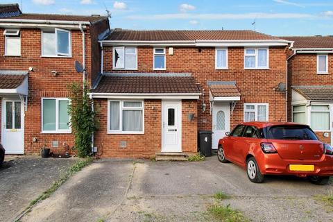 3 The Chesters, Westlea, Swindon, SN5 7DB