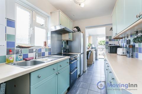 3 bedroom semi-detached house for sale, Kenmore Road, Surrey, CR8