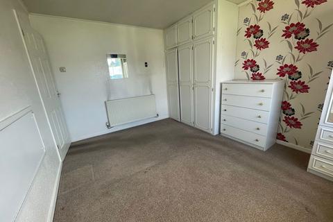 2 bedroom semi-detached bungalow for sale, Rosamund Avenue, Leicester LE3