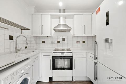 2 bedroom flat for sale, Cascade Road, Buckhurst Hill, IG9