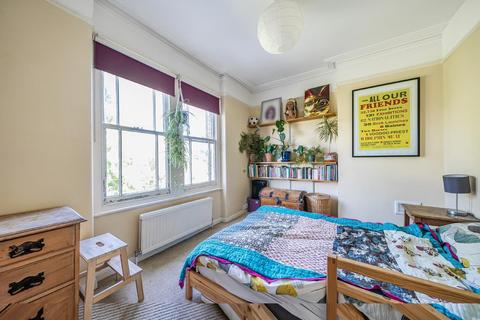 2 bedroom flat for sale, Aubrey Road, Crouch End