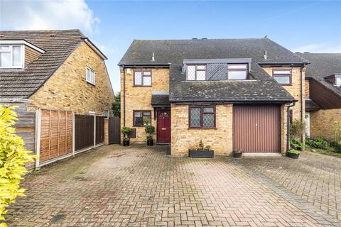 11 Pepys Close, Uxbridge, UB10 8NX