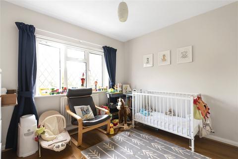 11 Pepys Close, Uxbridge, UB10 8NX