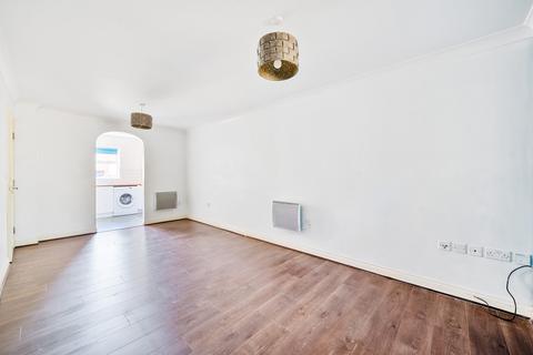 2 bedroom flat for sale, International Way, Sunbury-On-Thames, TW16