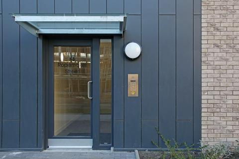 Flat 9, 4 Ropemaker Street, Edinburgh, EH6 7AN