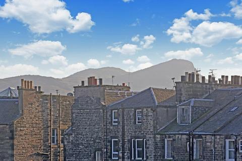 Flat 9, 4 Ropemaker Street, Edinburgh, EH6 7AN