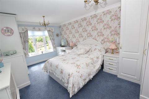 2 bedroom apartment for sale, 56 The Laureates, Shakespeare Road, Guiseley, Leeds, West Yorkshire