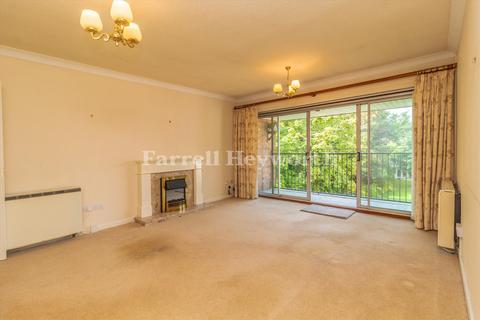 2 bedroom flat for sale, Moorlands, Preston PR1