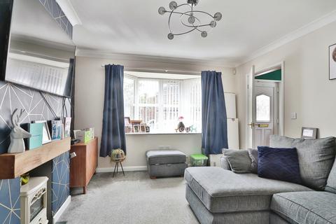 15 Ferry View, Thorngumbald, Hull, HU12 9GB