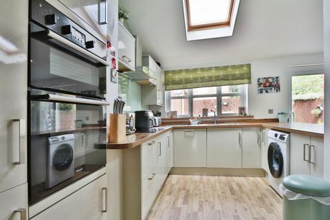 15 Ferry View, Thorngumbald, Hull, HU12 9GB