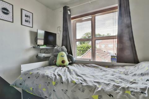 15 Ferry View, Thorngumbald, Hull, HU12 9GB