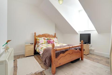 undefined, Flat 4 74 Exeter Road, Exmouth