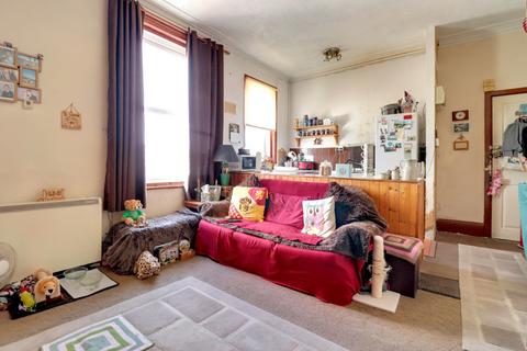 2 bedroom flat for sale, Flat 4 74 Exeter Road, Exmouth