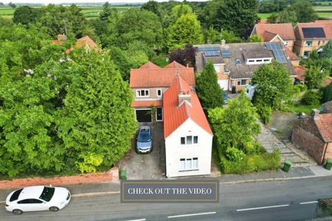 4 bedroom detached house for sale, Highgate, Cherry Burton, Beverley, East Riding of Yorkshire, HU17 7RR