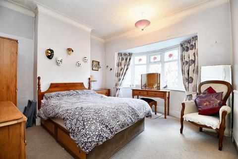 6 Devonshire Road, Salford, M6 8HY