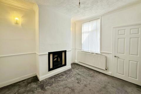 2 bedroom terraced house to rent, Bingham Street, Swinton, M27