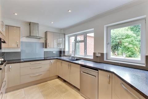 26 Pincroft Wood, Longfield, DA3 7HB