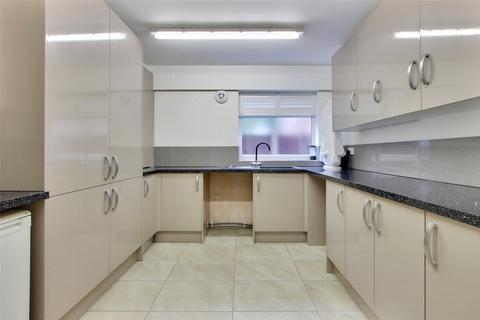 26 Pincroft Wood, Longfield, DA3 7HB
