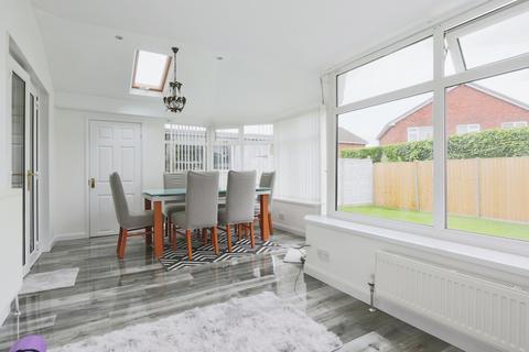 4 bedroom link detached house for sale, Arras Drive, Cottingham, East Riding Of Yorkshire, HU16 5LE