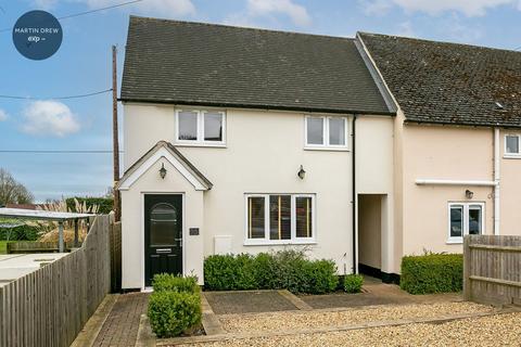 3 bedroom end of terrace house for sale, The Green, Bicester OX26