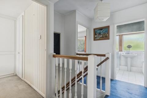 53 Meadowcroft, St Albans, AL1 1UF