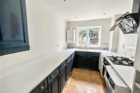 3 bedroom terraced house for sale, Denton Way, Camberley GU16