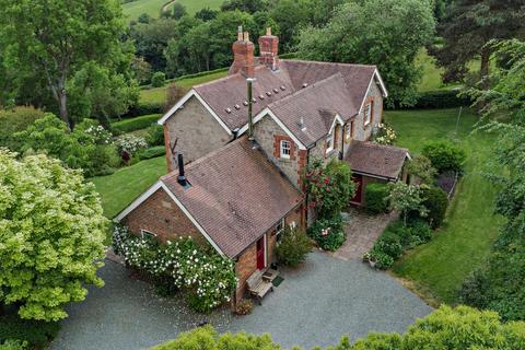 4 bedroom detached house for sale, Knighton, Powys