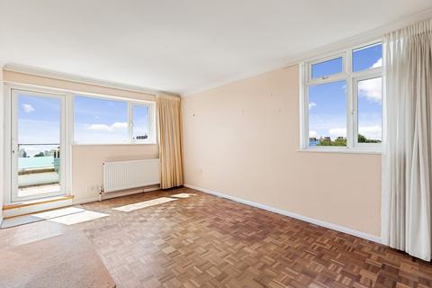 2 bedroom penthouse for sale, Earls Avenue, Folkestone, CT20