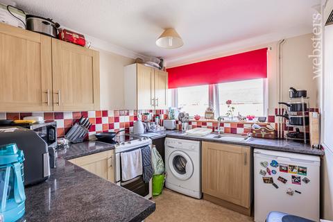 2 bedroom maisonette for sale, Neville Road, Norwich NR12