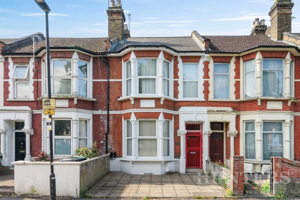 13 Ashmount Road N15 4 DD-12.jpg