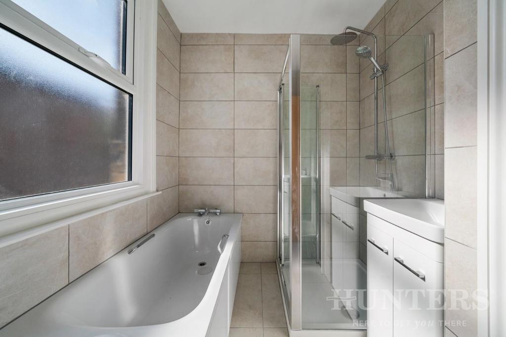13 Ashmount Road N15 4 DD-3.jpg