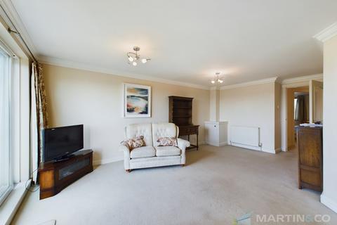 3 bedroom apartment for sale, Truro