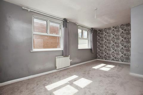 2 bedroom apartment to rent, Parkside Court, Hinckley