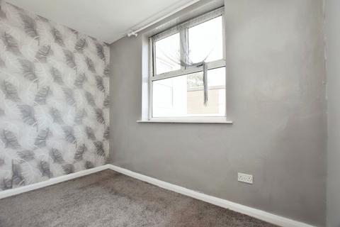 2 bedroom apartment to rent, Parkside Court, Hinckley