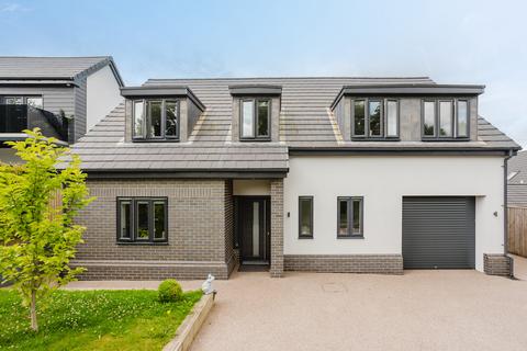 4 bedroom detached house for sale, Chalford, Westbury