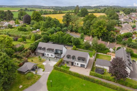 4 bedroom detached house for sale, Chalford, Westbury