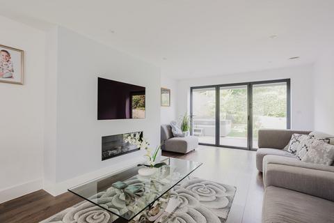 45a Chalford, Westbury, BA13 3RF