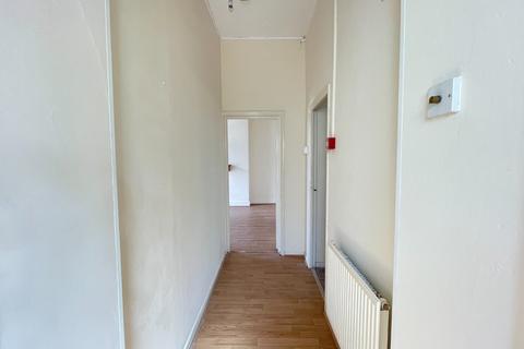 1 bedroom apartment to rent, Pier Road, Gravesend, DA11 9NB