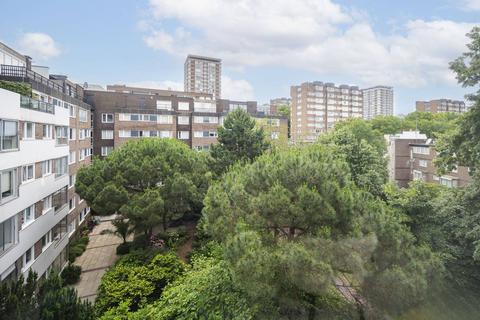 2 bedroom flat for sale, Southwick Street, Marylebone, London, W2