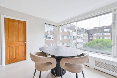 2 bedroom flat for sale, Southwick Street, Marylebone, London, W2