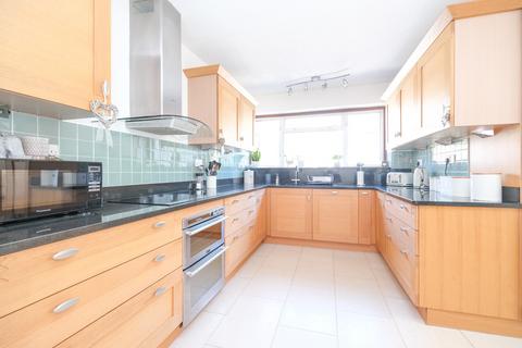 73 Glentrammon Road, Orpington, BR6 6DG