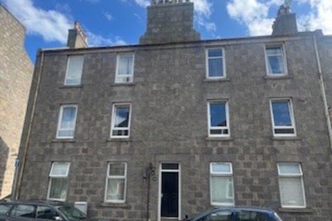 3 bedroom flat to rent, Urquhart Road, Linksfield, Aberdeen, AB24