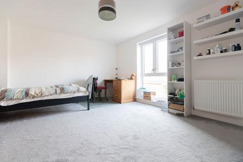 29 Cobbett Square, Bordon, GU35 0GD
