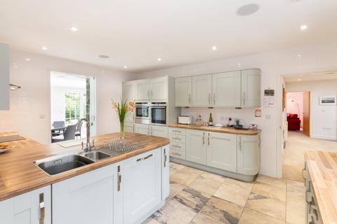 5 bedroom detached house for sale, Hauts Courtils Lane, Vale, Guernsey